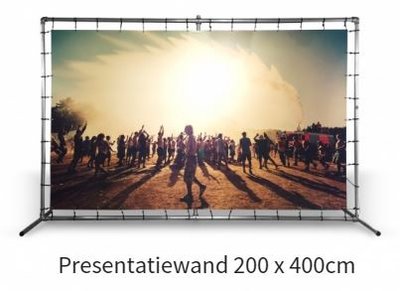 Presentatiewand buizenframe met spandoek 200 x 400 cm